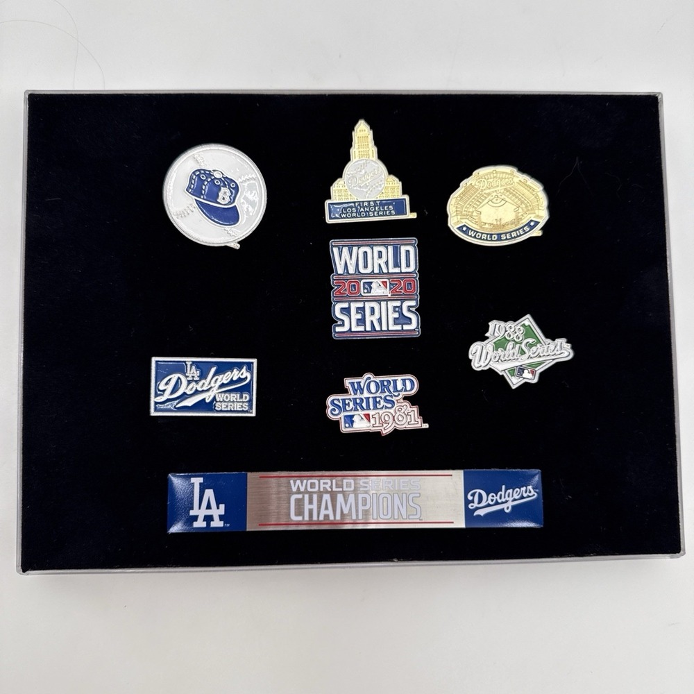 Los Angeles Dodgers 7X World Series Champions 7 Pin Set 1955-2020 Dynasty Case